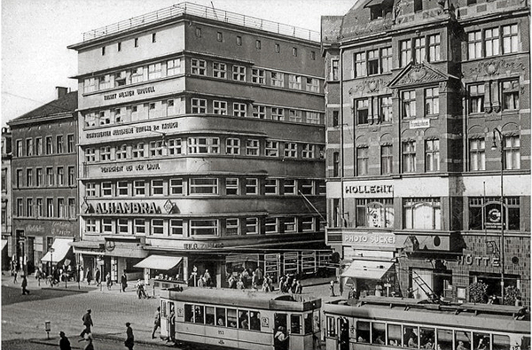 Koenigsberg Alhambra Lighting with Strassenbahn 1932-1940