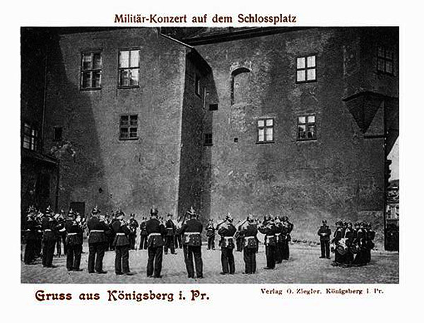 Königsberger Schlossplatz Militärkonzert