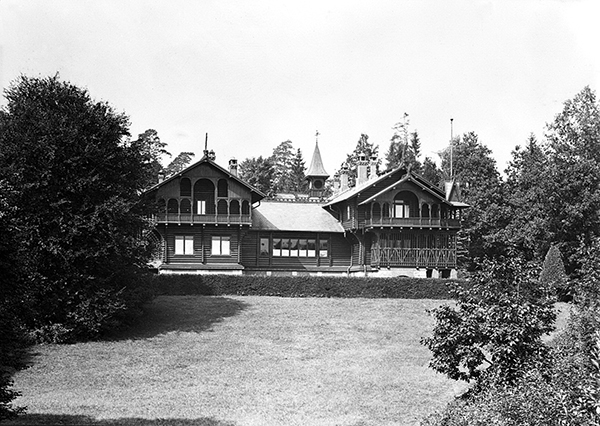 Imperial hunting castle Rominten Schloss Rominten