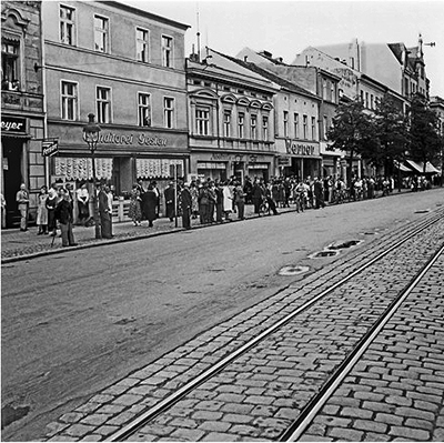 Tilsit_Hohe_str_zw_Konditorei_Gesien_und_Wasserstr